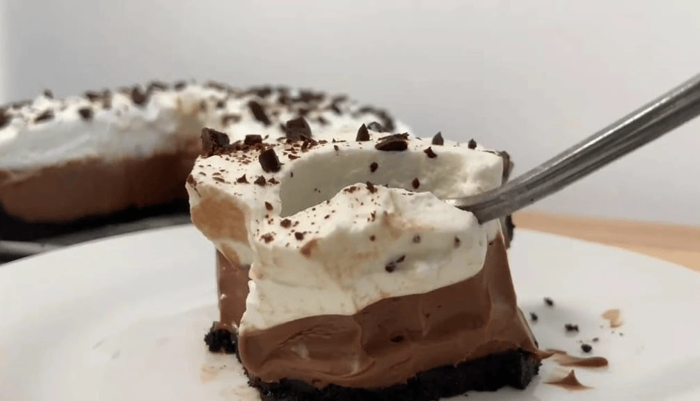 Oreo Chocolate Cream Pie