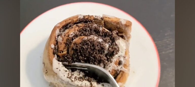 Oreo Cinnamon Rolls Recipe