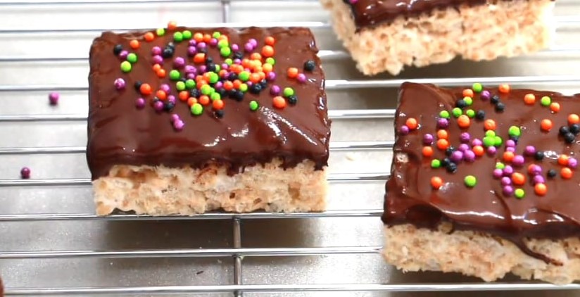 chocolate dipped rice krispie treats