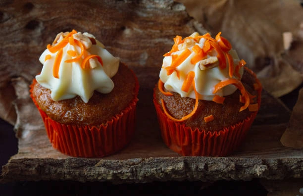 Serving Carrot Cakes