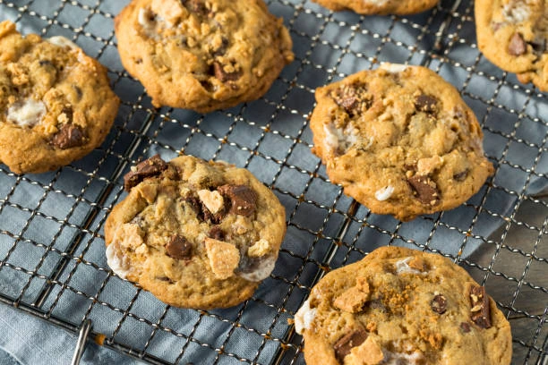 Graham Cracker S'more Cookies