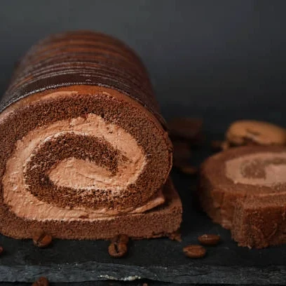 Cracks in Swiss Roll Cake