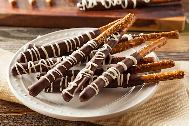 Chocolate Covered Pretzel Rods